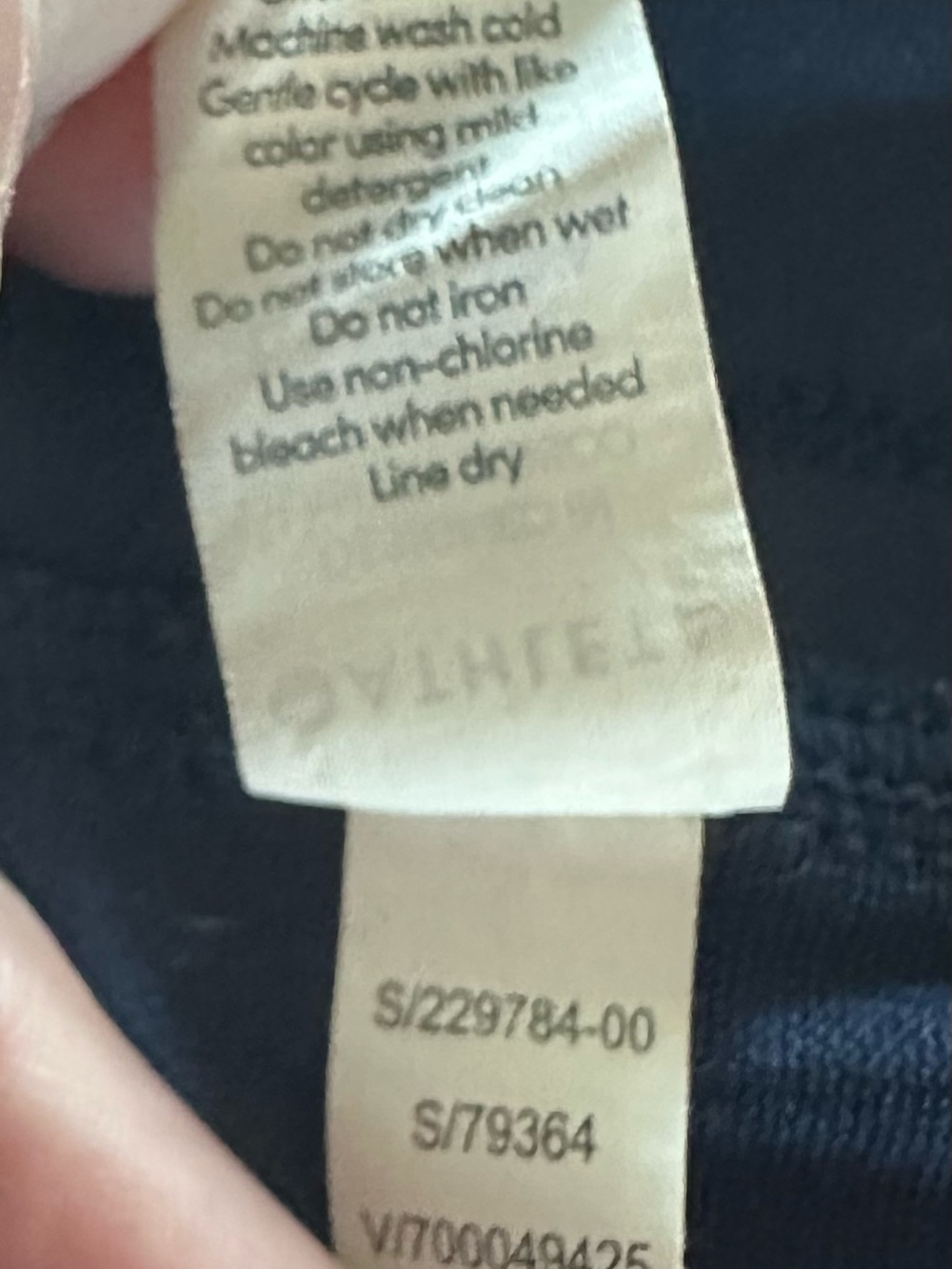 Athleta Navy and White Patterned Swim Shorts - Picture 4 of 4